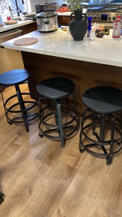 24” Bar stools