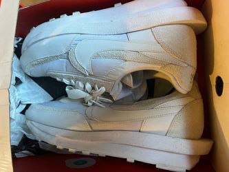 Nike sacai waffle white size 13