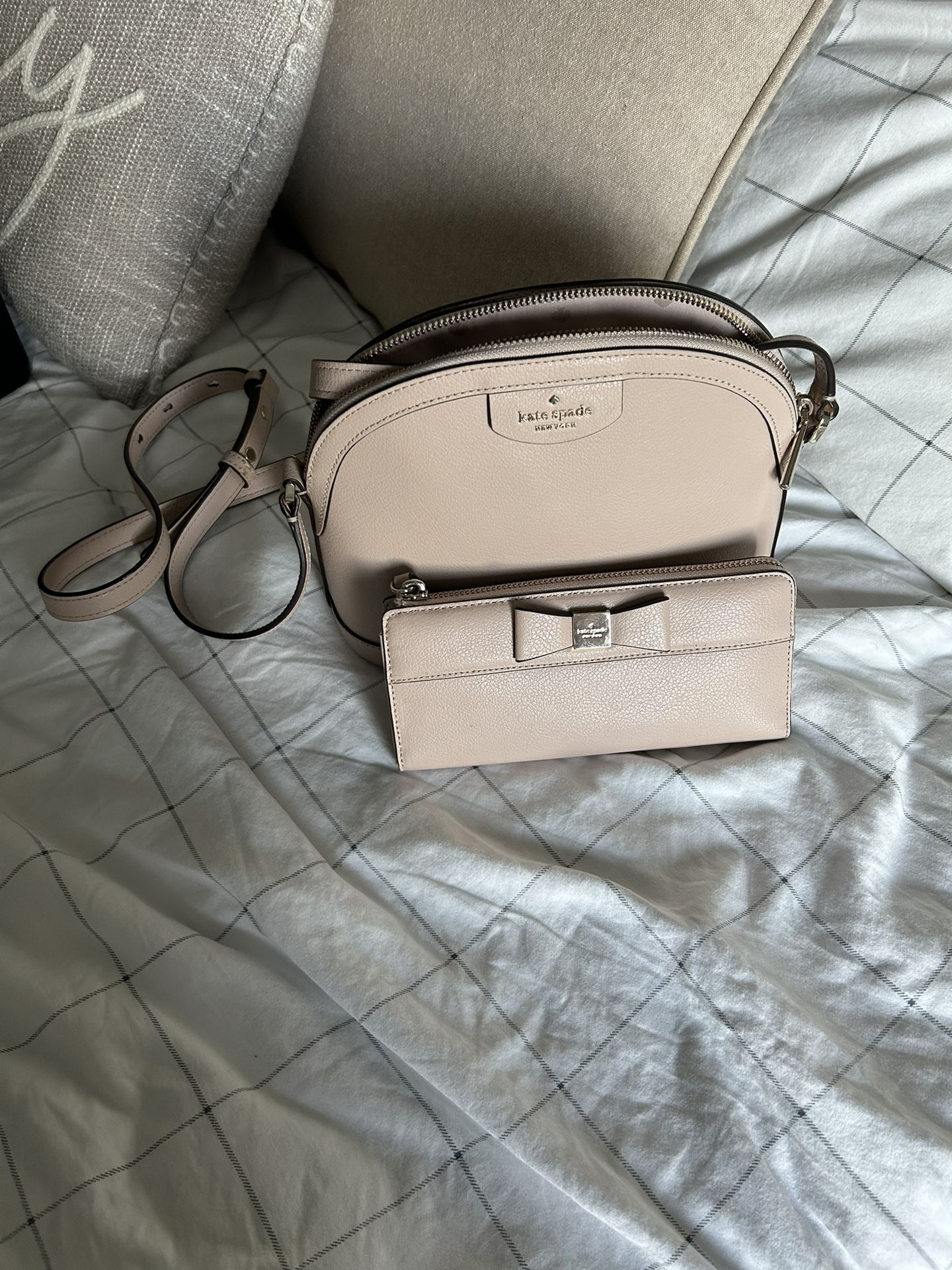 Kate Spade Purse & Matching Wallet