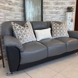 Faux Leather Sofa - Sofá