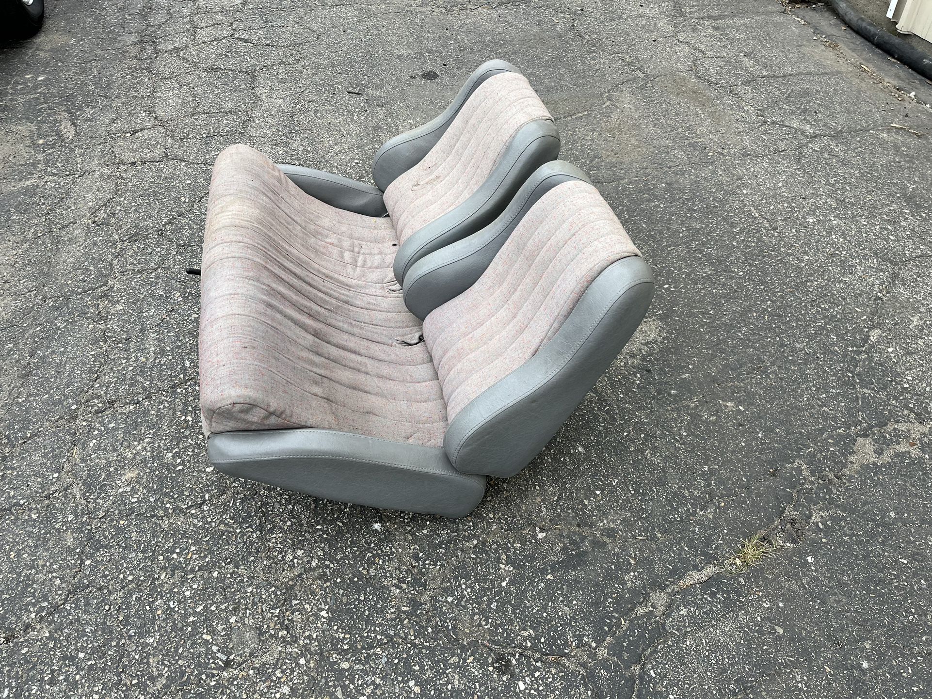 Teas Design Bucket/bench Seat for Sale in Montclair, CA OfferUp