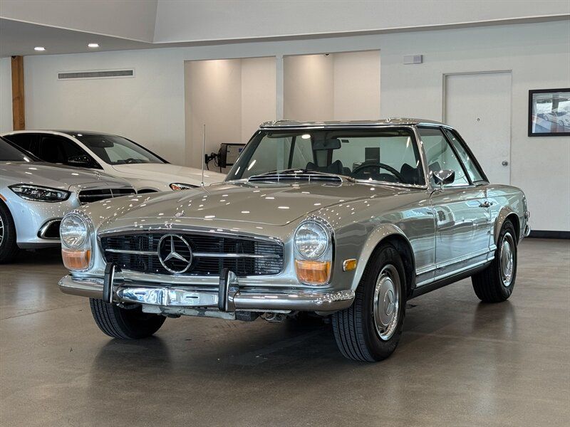 1968 Mercedes-Benz 280SL