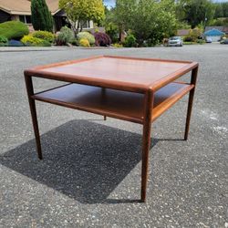 T.H.Robsjohn For Widdicomb Coffee Table