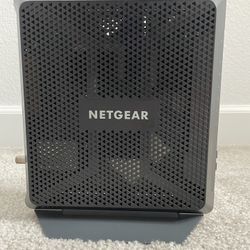 NETGEAR- Nighthawk Router