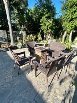 6 Piece Outdoor Patio Set with Fire Pit