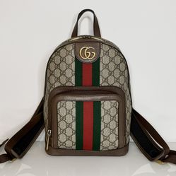 𝐆𝐮𝐜𝐜𝐢 𝐁𝐫𝐨𝐰𝐧 𝐆𝐆 𝐒𝐮𝐩𝐫𝐞𝐦𝐞 𝐂𝐚𝐧𝐯𝐚𝐬 𝐎𝐩𝐡𝐢𝐝𝐢𝐚 𝐒𝐦𝐚𝐥𝐥 𝐁𝐚𝐜𝐤𝐩𝐚𝐜𝐤