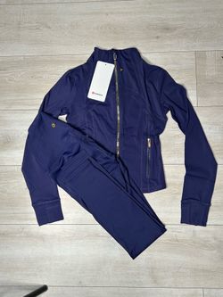 Navy blue lululemon set