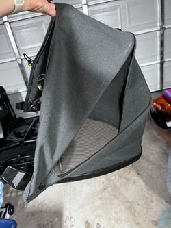 Veer Wagon retractable canopy
