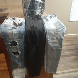 Bag Of Denim Jeans Size 30x32 To 34x32