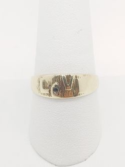10k Yellow Gold Ring 2.2DWT LOVE Ring