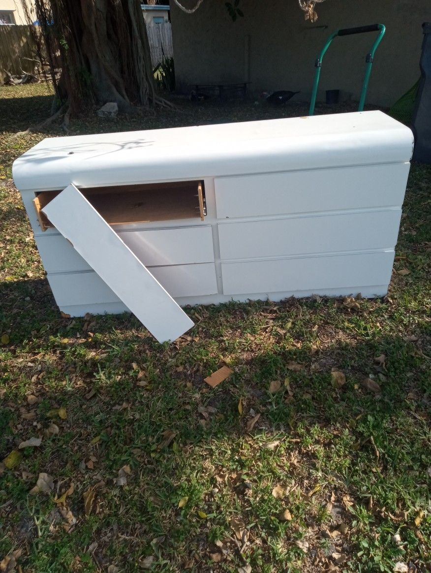 Dresser One Drawer Needs Fixing ,An Matching Round Mirror