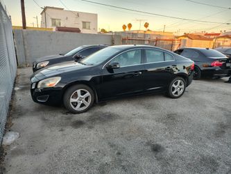 2013 VOLVO S60