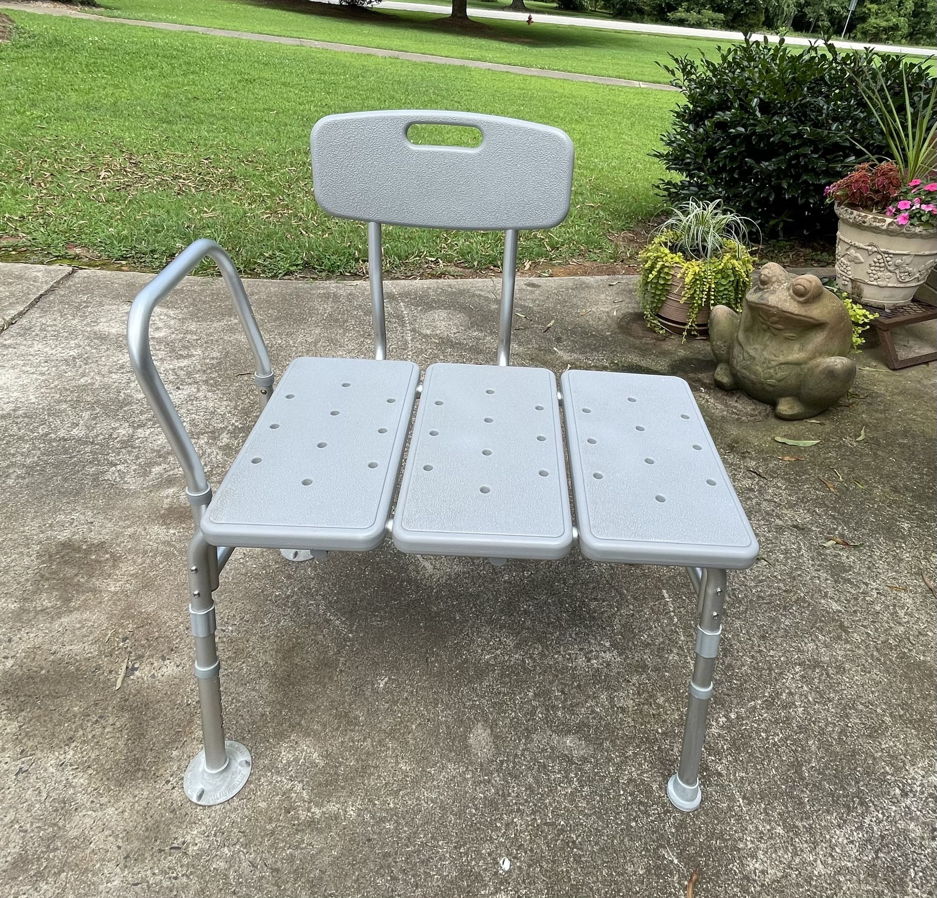 Guardian Transfer Bench With Back 400 Pound Max G3 – 100KBX1
