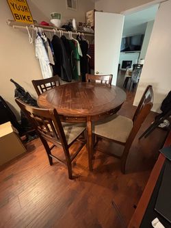 Tall Chairs & Table