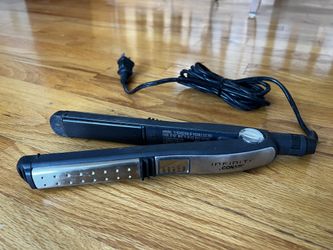Revlon Hair Straightener
