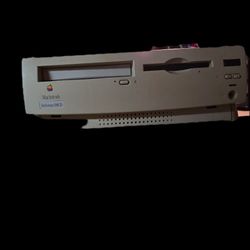 Apple Macintosh Performa 630CD