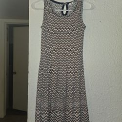 dress with black, white, and orange colors