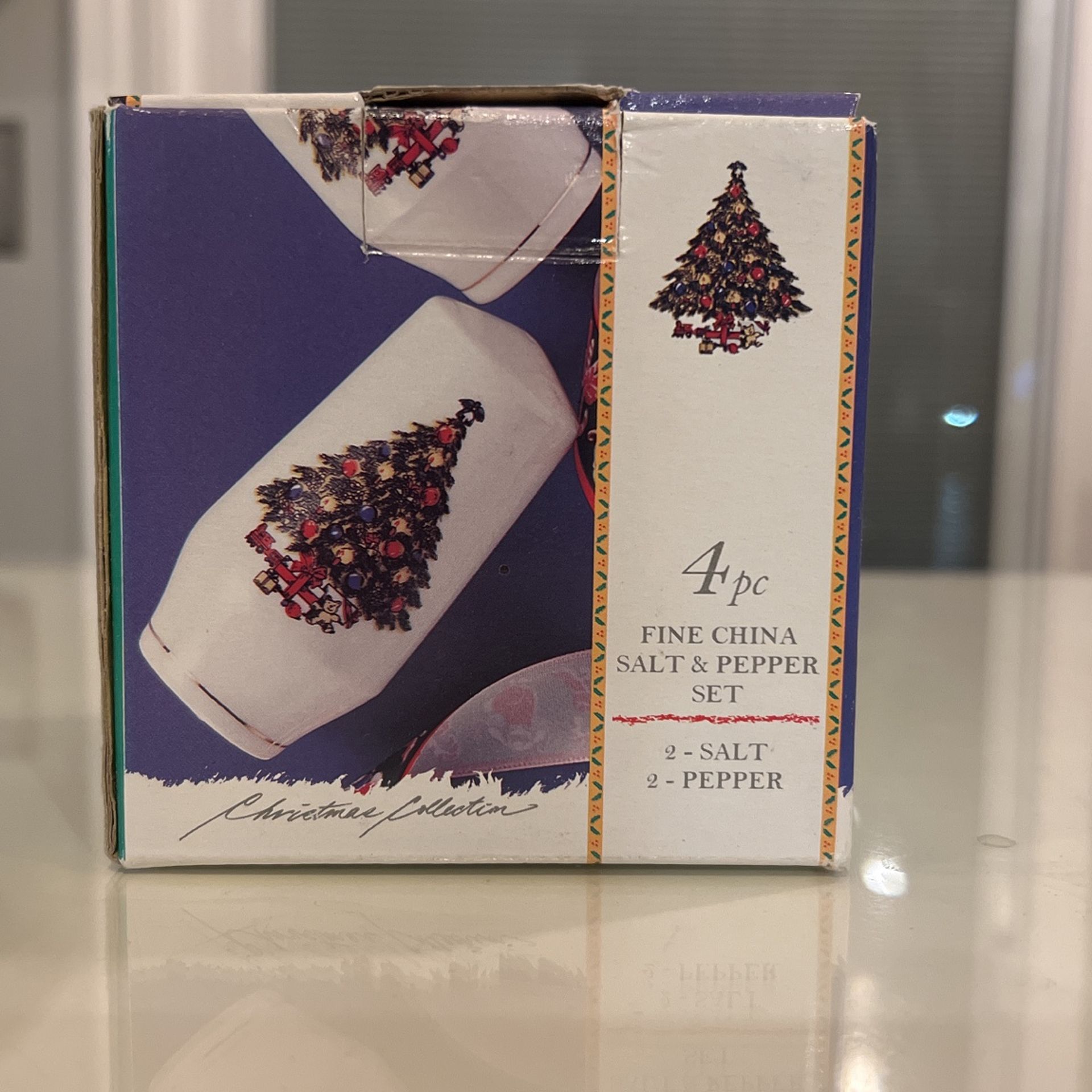 Christmas Collection 4 Pc Salt & Pepper Set