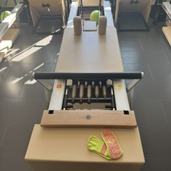 8 Merrithew v2 Max Reformer carriage upholstery,  box, Platform and Extender. 