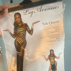 Used Queen Halloween Costume