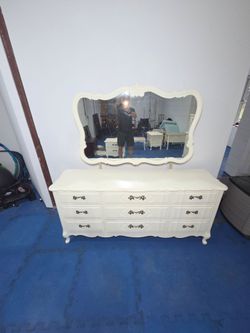 Vintage French Style Dresser with Mirror. Hard Wood.
