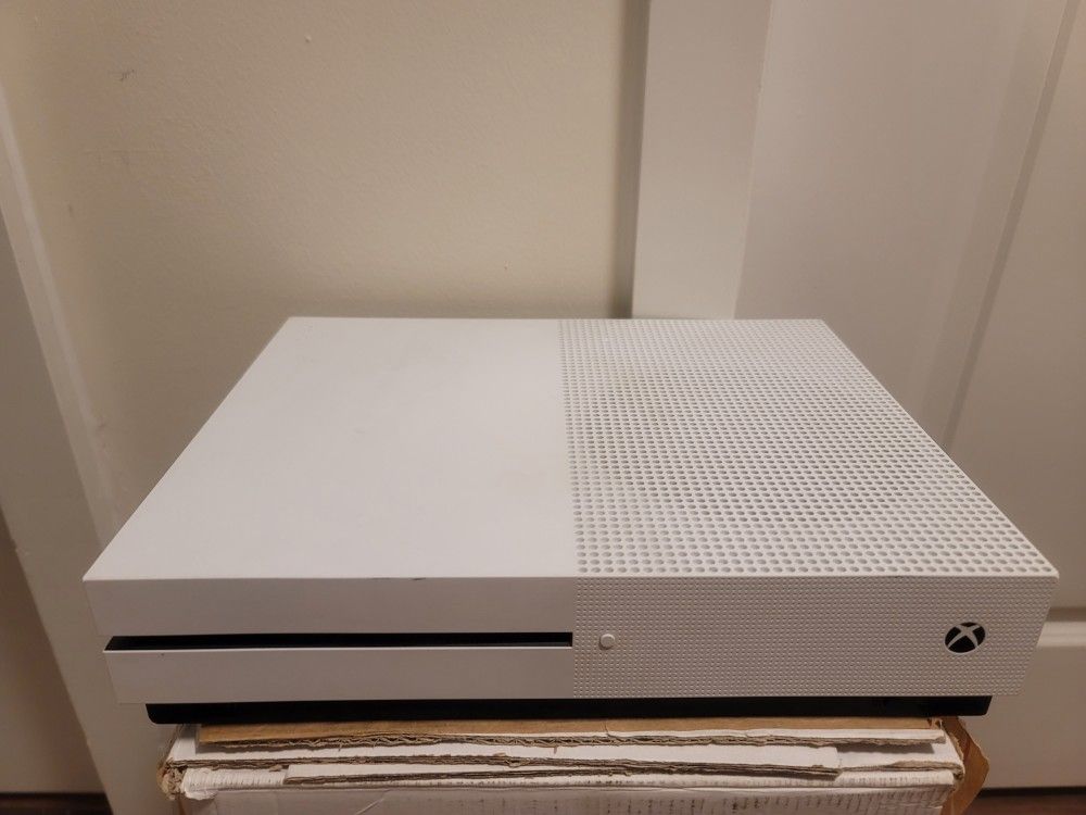 Xbox One S 1TB Video Game Console