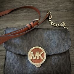 MK Purse