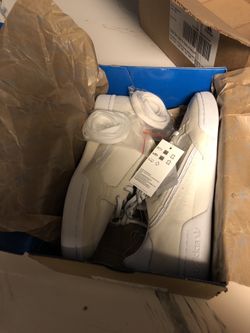 Donald Glover continental 80 size 11