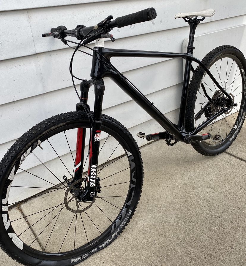 TREK SUPERFLY SL CARBON 29er