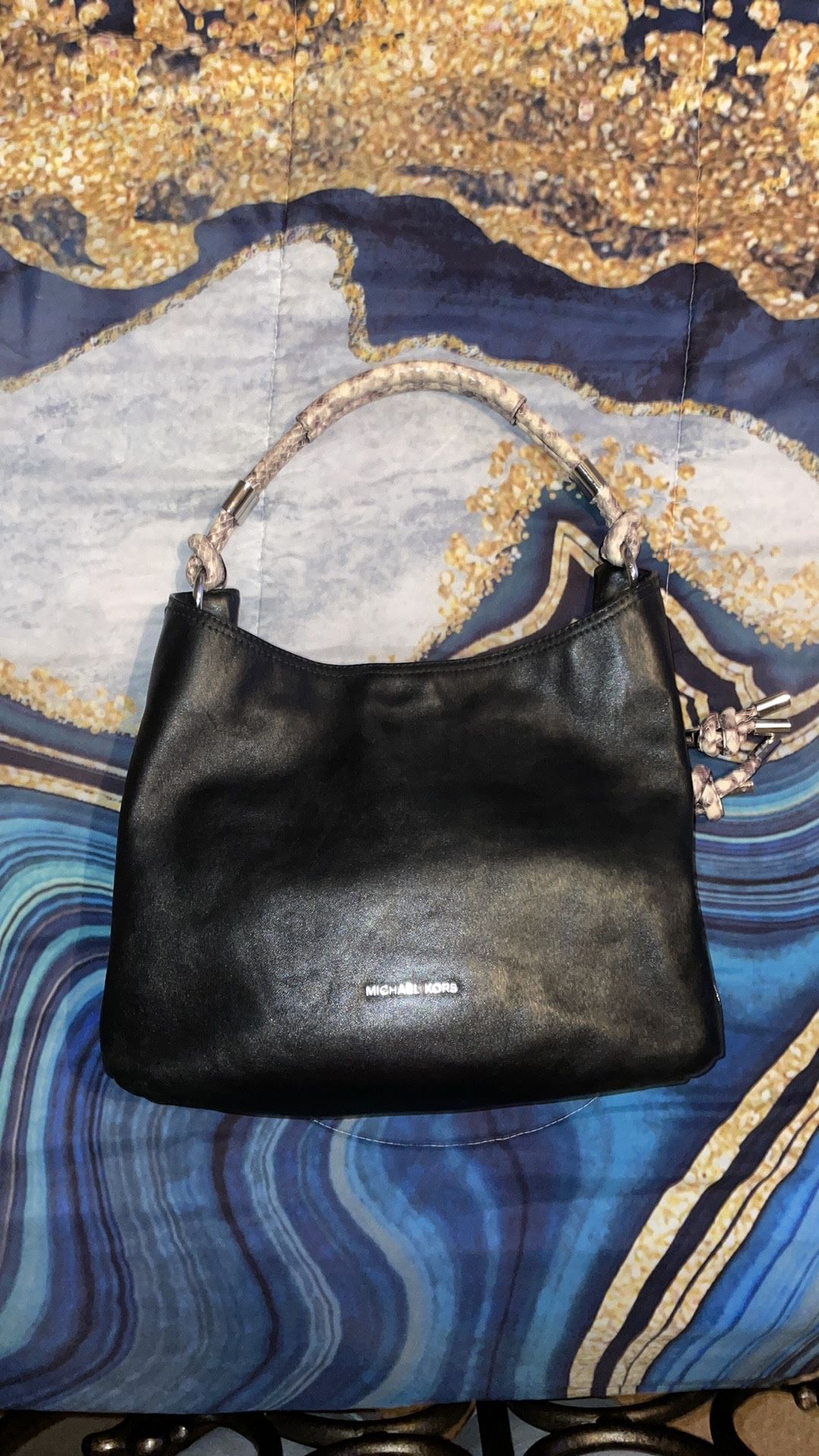 Michael Kors Isabela Hobo Bag