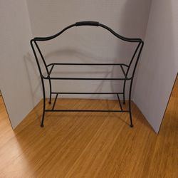 Southern Living At Home 2 Tier Plate Stand