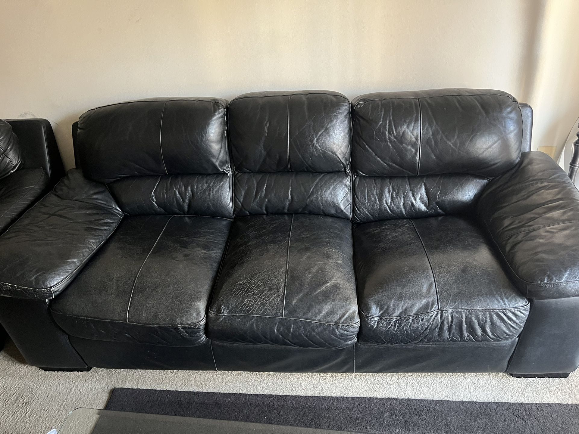 Living Room Items (Read Description)