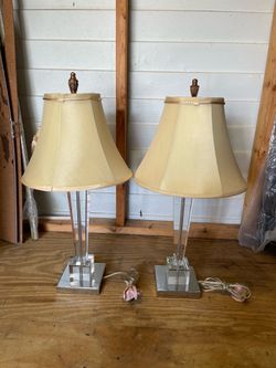 2 Table Lamps (Lucyte & Metal) $40 Firm on Price