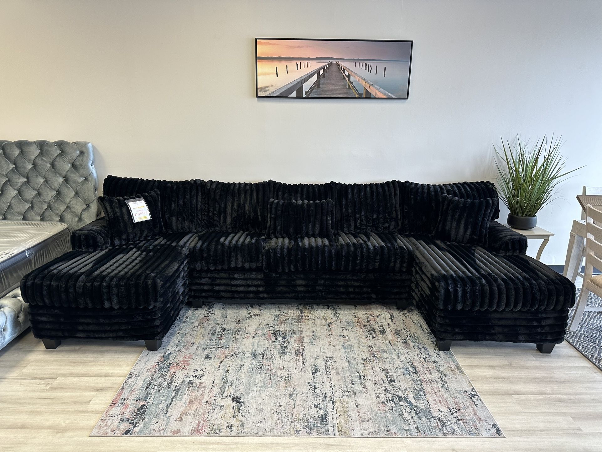 XXL DOUBLE CHAISE FLUFFY SECTIONAL 