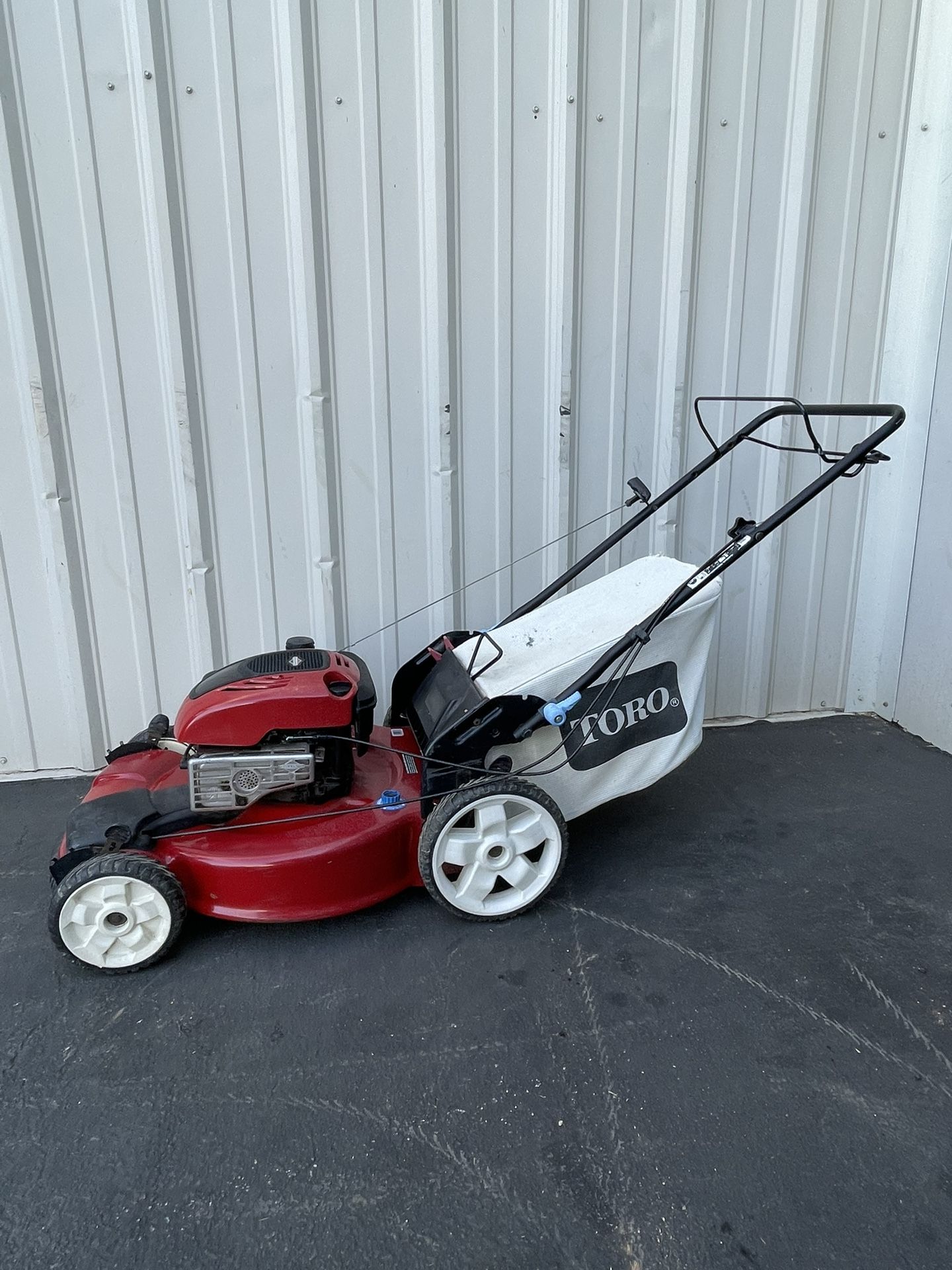 Toro Lawnmower Self Propelled Transmission!