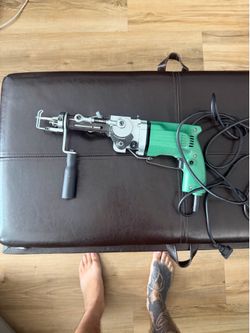 Tufting gun - Rug gun