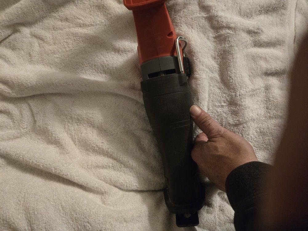 Milwaukee M18v Cordless Sawzall FUEL