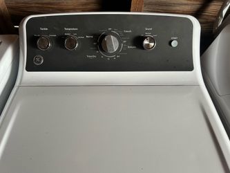 GE - 7.2 Cu. Ft. Electric Dryer with Long Venting up