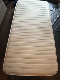 Twin mattress