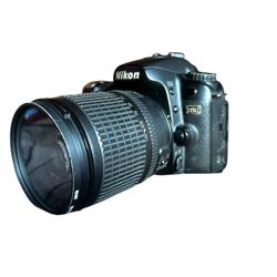 Nikon D80 Digital SLR Camera Kit with 18-135mm ED AF-S DX Zoom-Nikkor Lens