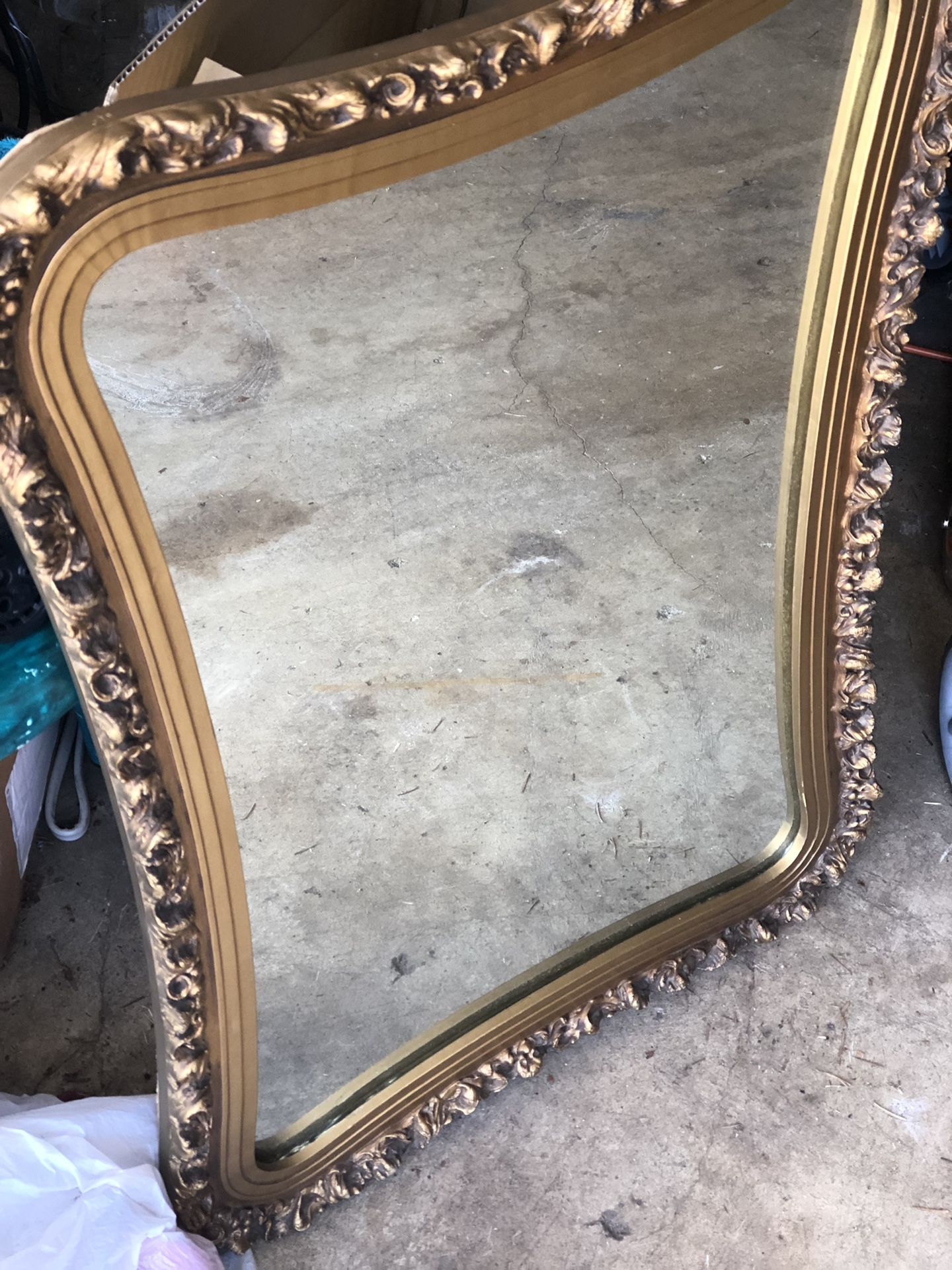Mirror 27.5” x19”