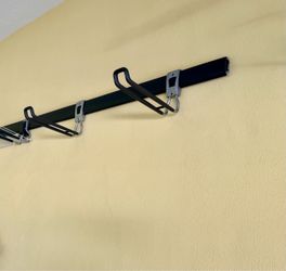 (5) 9-inch Rubbermaid Wall FastTrack Garage Storage Hooks