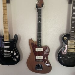 GUITARS 