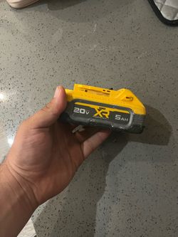 DeWalt 20V Max XR Powerstack 5Ah Battery