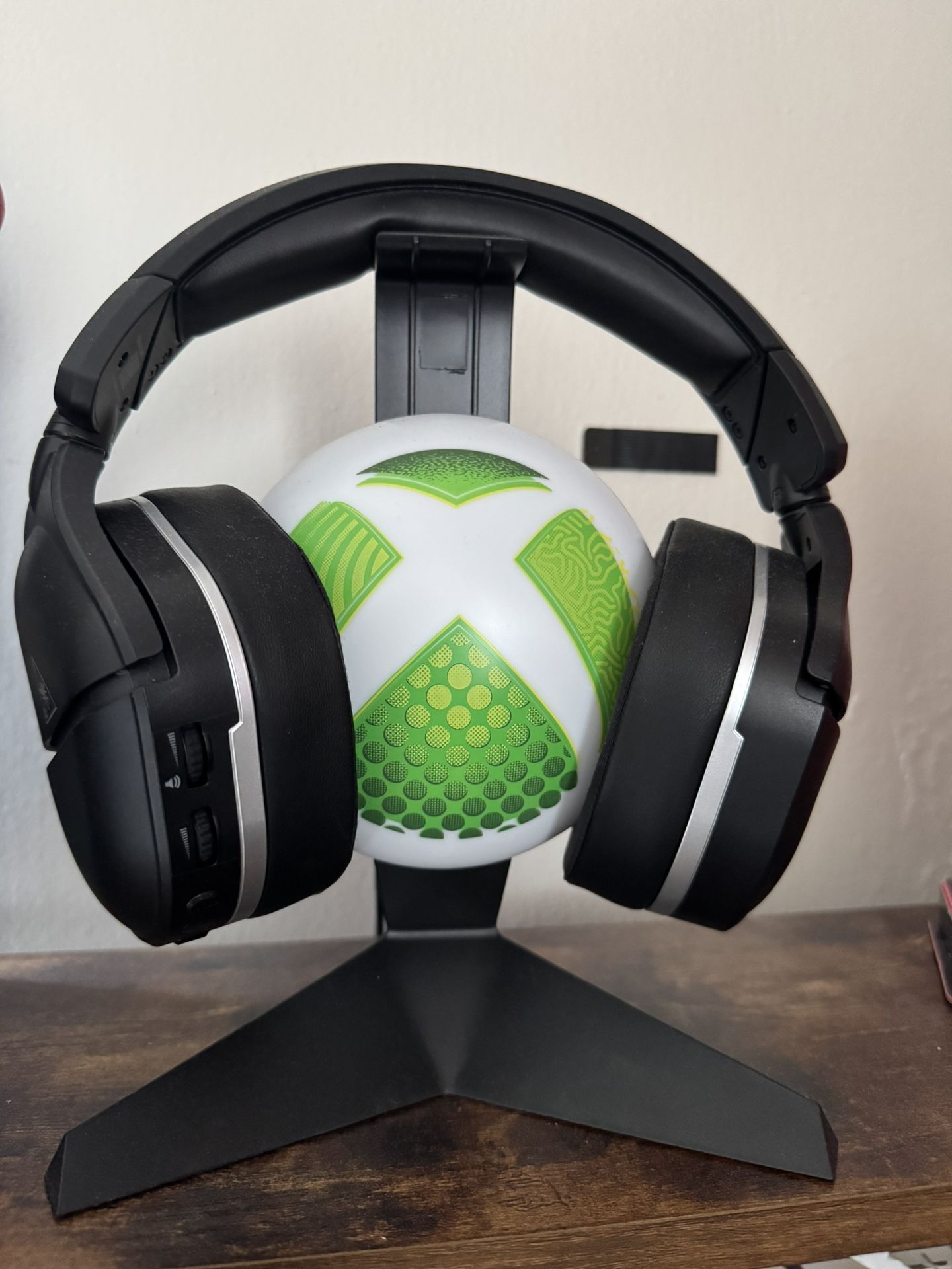 Turtle Beach Headset w/ Light