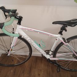 Bianchi Road Bike, 49cm Partly Carbon Frame