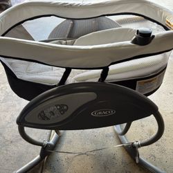 Graco Baby Swing