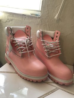 Pink Tim boot for sale $80 size 8