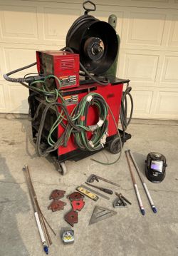 Lincoln Electric IDEALARC CV-400 Mig Welder Set and Tank