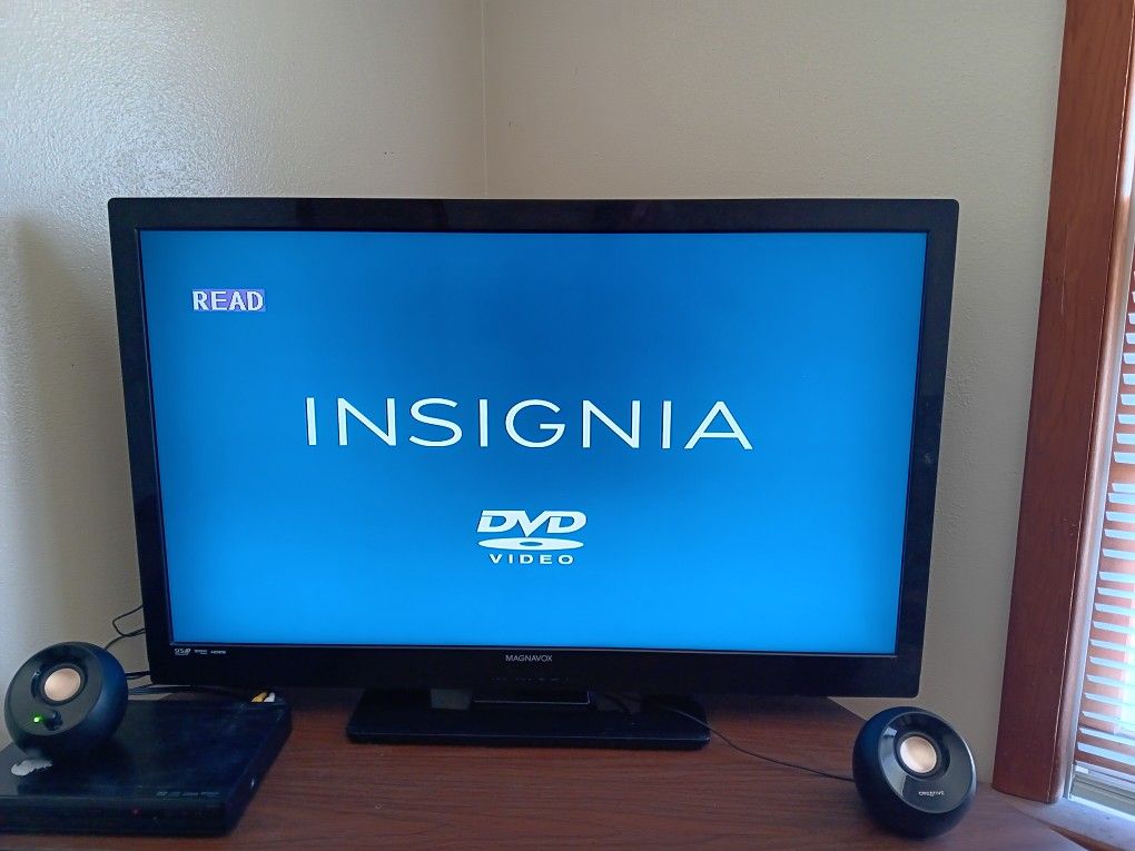 TV, DVD Player, Speakers and Digital Antenna